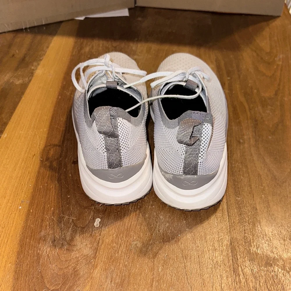 Women’s Cherokee Infinity Everon Knit Gray Sneakers Sz 9.5 - Picture 5 of 6